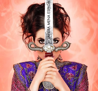 Javiera Mena presenta “Espada”, adelanto de su tercer disco